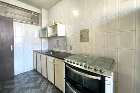 Apartamento à venda com 172m², 3 quartos e sem vaga Apartamento à venda com 172m², 3 quartos e sem vagaCozinha