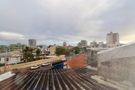 Casa para alugar com 70m², 1 quarto e 1 vaga Casa para alugar com 70m², 1 quarto e 1 vagaVista