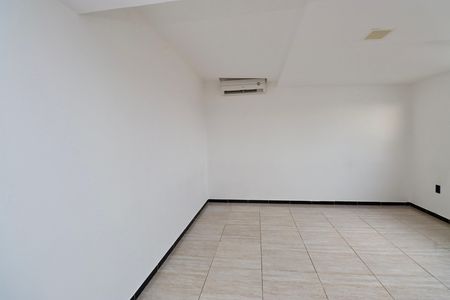 Casa para alugar com 70m², 1 quarto e 1 vaga Casa para alugar com 70m², 1 quarto e 1 vagaQuarto