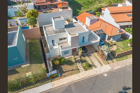 Casa de condomínio à venda com 459m², 4 quartos e 2 vagas