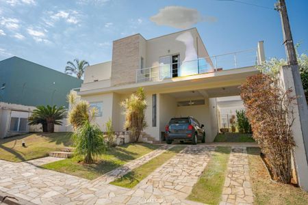 Casa de condomínio à venda com 459m², 4 quartos e 2 vagas