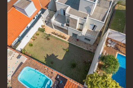 Casa de condomínio à venda com 459m², 4 quartos e 2 vagas