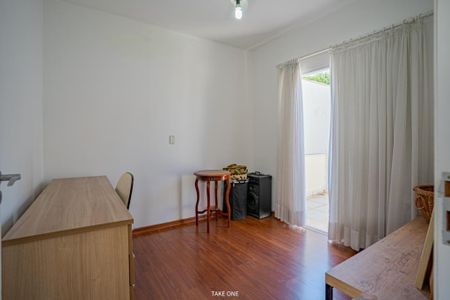 Casa de Condomínio à venda com 4 quartos, 251m² em Conjunto Habitacional Vila Santana (Sousas), Campinas