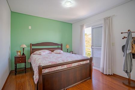 Casa de condomínio à venda com 459m², 4 quartos e 2 vagas