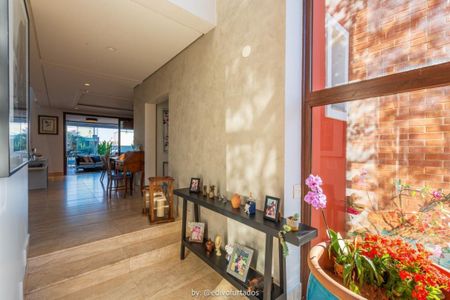 Casa de condomínio à venda com 519m², 4 quartos e 3 vagas