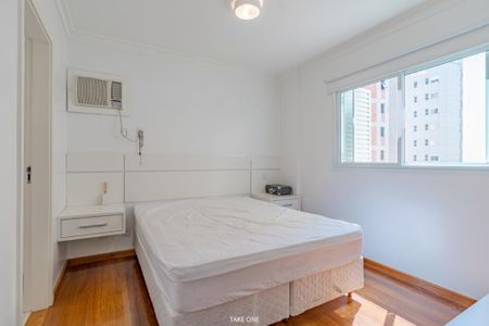 Apartamento à venda com 118m², 1 quarto e 1 vaga