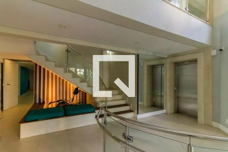 Apartamento para alugar com 85m², 2 quartos e 2 vagasHall social