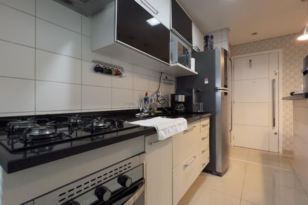 Apartamento para alugar com 85m², 2 quartos e 2 vagasCozinha e Área de Serviço