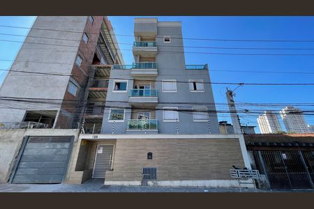 Apartamento para alugar com 42m², 2 quartos e 1 vaga Apartamento para alugar com 42m², 2 quartos e 1 vagaFachada+Placa