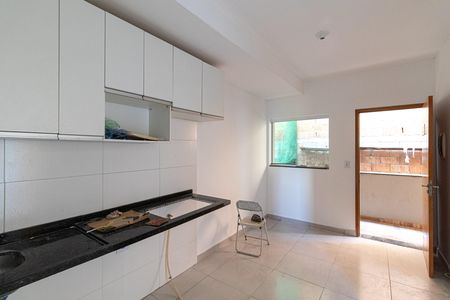 Sala e Cozinha  de apartamento à venda com 2 quartos, 42m² em Cidade Patriarca, São Paulo