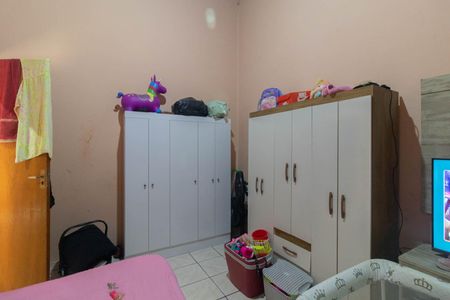 Casa para alugar com 120m², 2 quartos e 1 vaga Casa para alugar com 120m², 2 quartos e 1 vagaQuarto 1