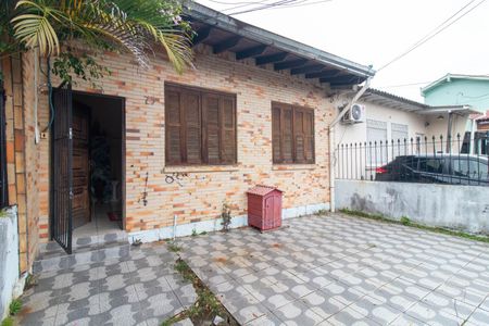 Casa para alugar com 120m², 2 quartos e 1 vaga Casa para alugar com 120m², 2 quartos e 1 vagaFachada