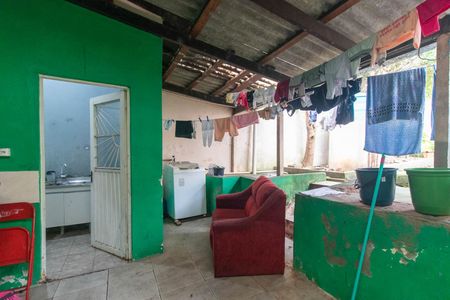 Casa para alugar com 120m², 2 quartos e 1 vaga Casa para alugar com 120m², 2 quartos e 1 vagaQuintal