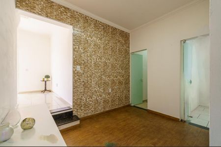 Casa à venda com 171m², 3 quartos e 4 vagas