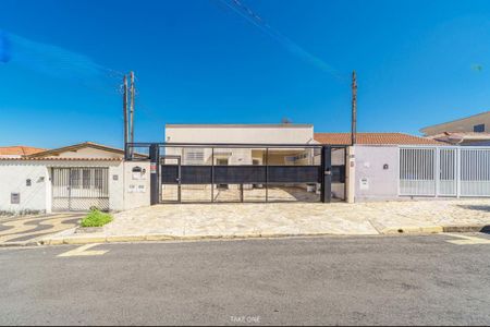 Casa à venda com 171m², 3 quartos e 4 vagas