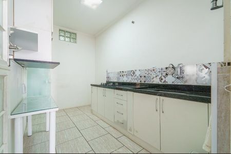 Casa à venda com 171m², 3 quartos e 4 vagas