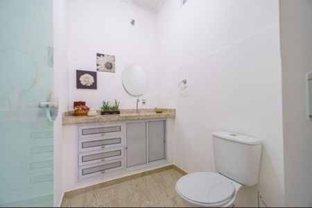 Casa à venda com 171m², 3 quartos e 4 vagas