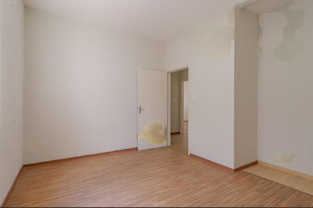 Casa à venda com 329m², 3 quartos e 6 vagas