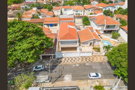 Casa à venda com 329m², 3 quartos e 6 vagas