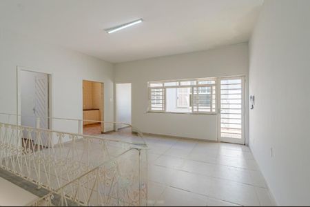 Casa à venda com 3 quartos, 330m² em Chácara da Barra, Campinas