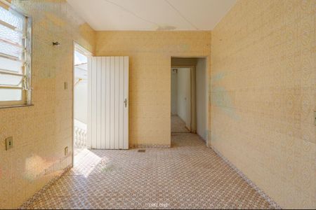 Casa à venda com 329m², 3 quartos e 6 vagas