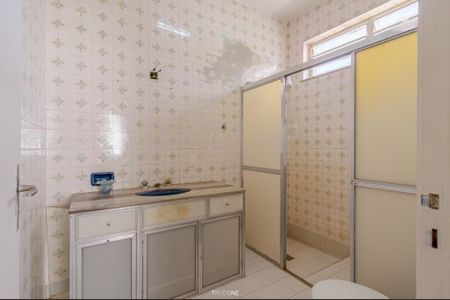 Casa à venda com 329m², 3 quartos e 6 vagas
