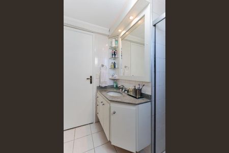 Apartamento para alugar com 90m², 3 quartos e 2 vagas Apartamento para alugar com 90m², 3 quartos e 2 vagasBanheiro da suíte