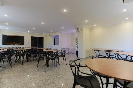 Apartamento para alugar com 90m², 3 quartos e 2 vagas Apartamento para alugar com 90m², 3 quartos e 2 vagasÁrea comum - Salão de festas