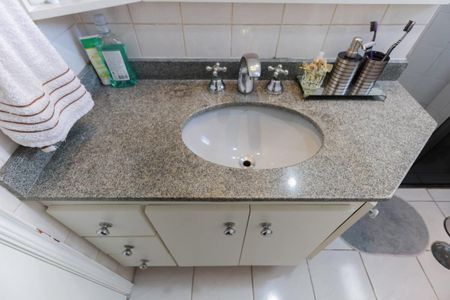 Apartamento para alugar com 90m², 3 quartos e 2 vagas Apartamento para alugar com 90m², 3 quartos e 2 vagasBanheiro da suíte