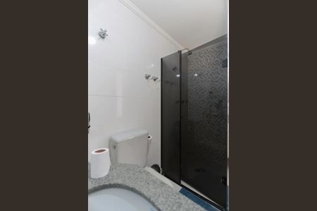 Apartamento para alugar com 90m², 3 quartos e 2 vagas Apartamento para alugar com 90m², 3 quartos e 2 vagasBanheiro social