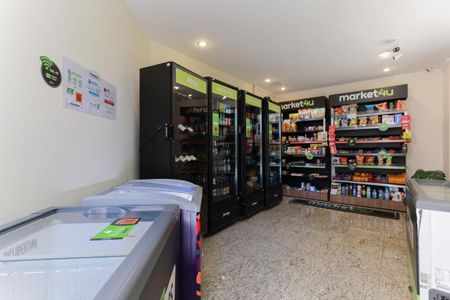 Apartamento para alugar com 90m², 3 quartos e 2 vagas Apartamento para alugar com 90m², 3 quartos e 2 vagasÁrea comum - Mini-mercado