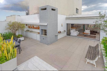 Apartamento à venda com 256m², 4 quartos e 6 vagas