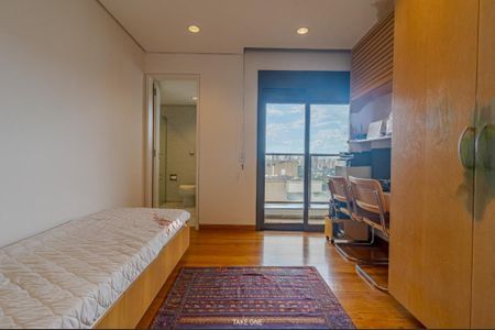 Apartamento à venda com 256m², 4 quartos e 6 vagas