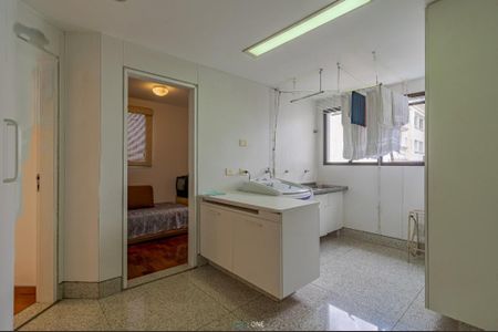 Apartamento à venda com 256m², 4 quartos e 6 vagas
