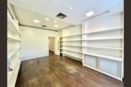 Casa à venda com 120m², 1 quarto e 1 vaga Casa à venda com 120m², 1 quarto e 1 vagaFoto 06