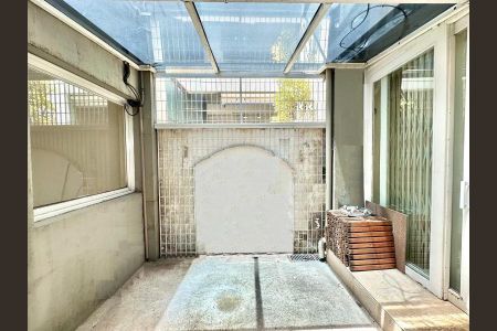 Casa à venda com 120m², 1 quarto e 1 vaga Casa à venda com 120m², 1 quarto e 1 vagaFoto 02