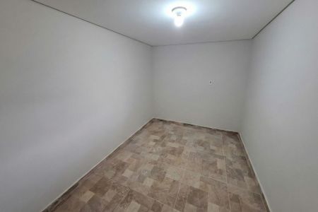 Casa à venda com 2 quartos, 153m² em Jardim Ester Yolanda, São Paulo
