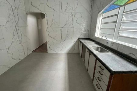 Casa à venda com 153m², 2 quartos e 3 vagas