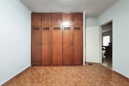 Casa para alugar com 70m², 2 quartos e 1 vaga Casa para alugar com 70m², 2 quartos e 1 vagaQuarto 1