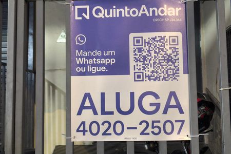 Casa para alugar com 70m², 2 quartos e 1 vaga Casa para alugar com 70m², 2 quartos e 1 vagaPLACA INSTALADA NA FACHADA