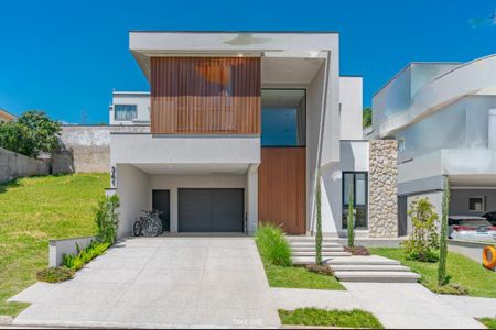 Casa de condomínio à venda com 488m², 3 quartos e 2 vagas