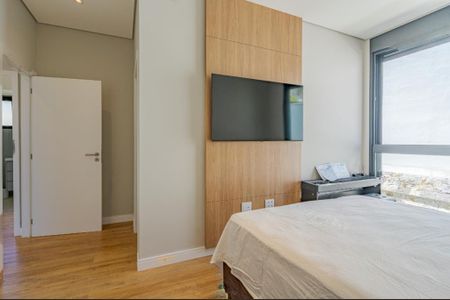 Casa de condomínio à venda com 488m², 3 quartos e 2 vagas