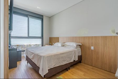 Casa de condomínio à venda com 488m², 3 quartos e 2 vagas