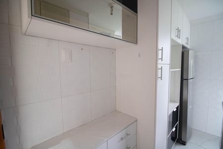 Apartamento para alugar com 50m², 2 quartos e sem vaga Apartamento para alugar com 50m², 2 quartos e sem vagaCOZINHA E ÁREA DE SERVIÇO
