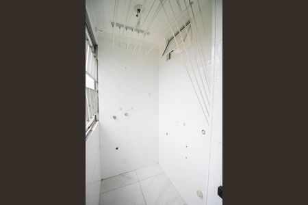 Apartamento para alugar com 50m², 2 quartos e sem vaga Apartamento para alugar com 50m², 2 quartos e sem vagaCOZINHA E ÁREA DE SERVIÇO