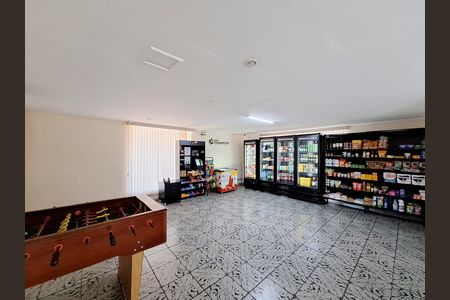Apartamento à venda com 53m², 2 quartos e 2 vagas Apartamento à venda com 53m², 2 quartos e 2 vagasMini Mercado