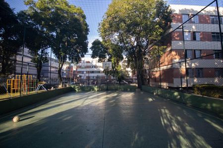 Qudra  de apartamento à venda com 2 quartos, 61m² em Vila Nilo, São Paulo