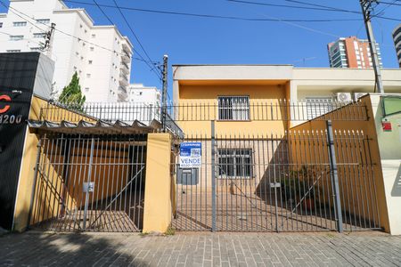 Fachada de casa à venda com 3 quartos, 255m² em Campo Belo, São Paulo