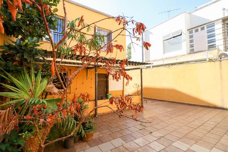 Quintal de casa à venda com 3 quartos, 255m² em Campo Belo, São Paulo