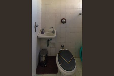 Apartamento à venda com 110m², 3 quartos e 2 vagas Apartamento à venda com 110m², 3 quartos e 2 vagasBanheiro de serviço